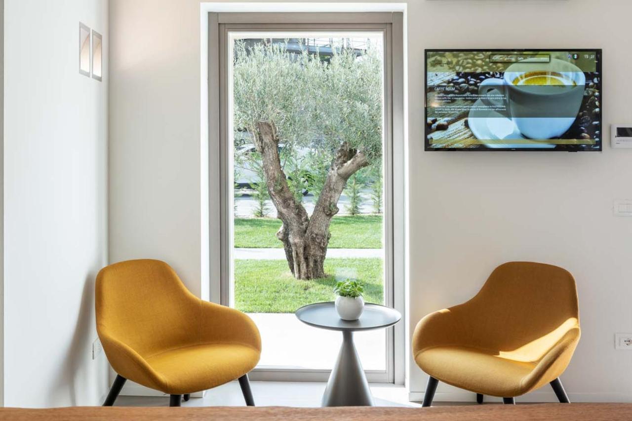 Portone180 Guest House Roveredo in Piano Экстерьер фото